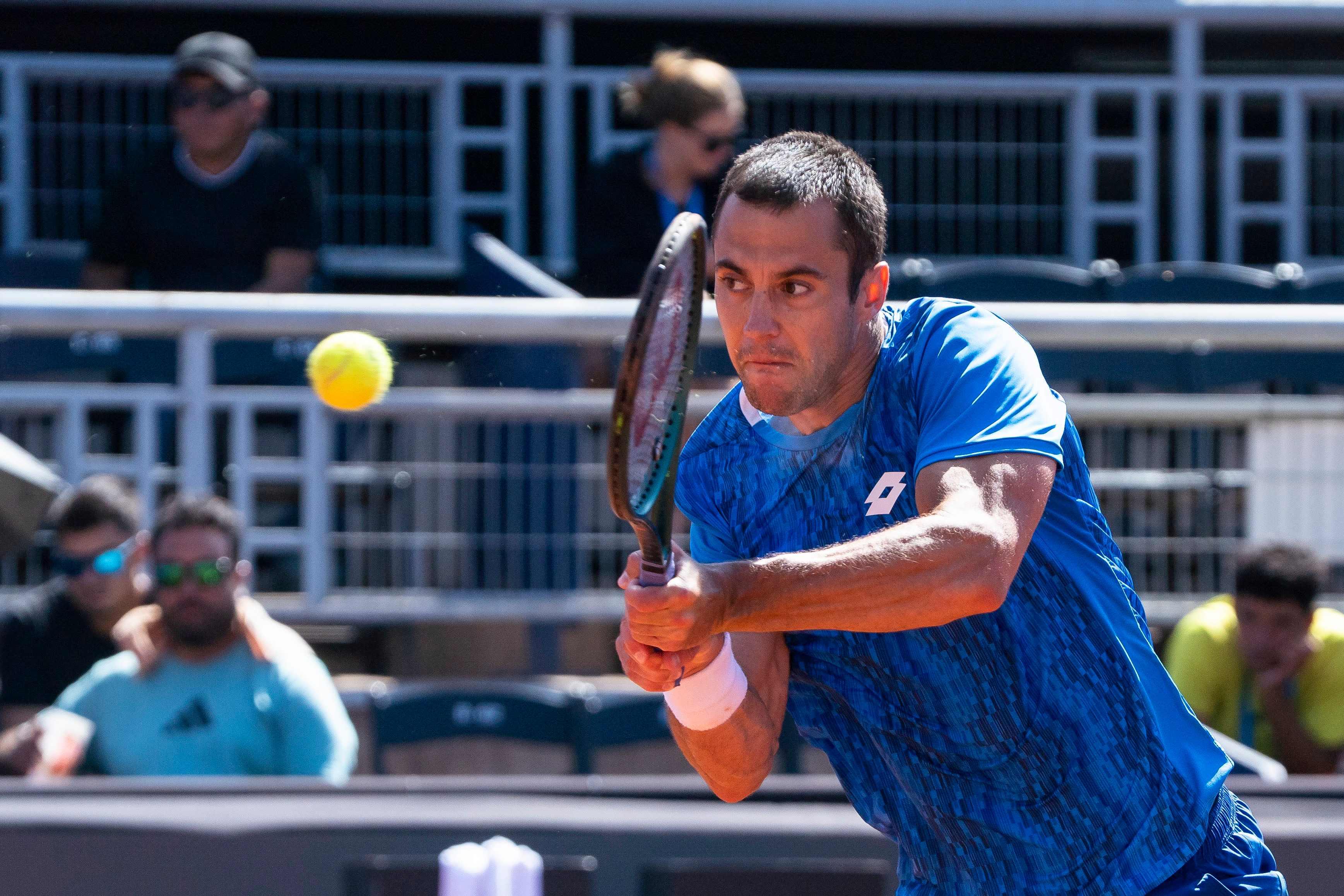 Solo ha perdido un set en Santiago: Laslo Djere alcanza su segunda semifinal en la gira sudamericana